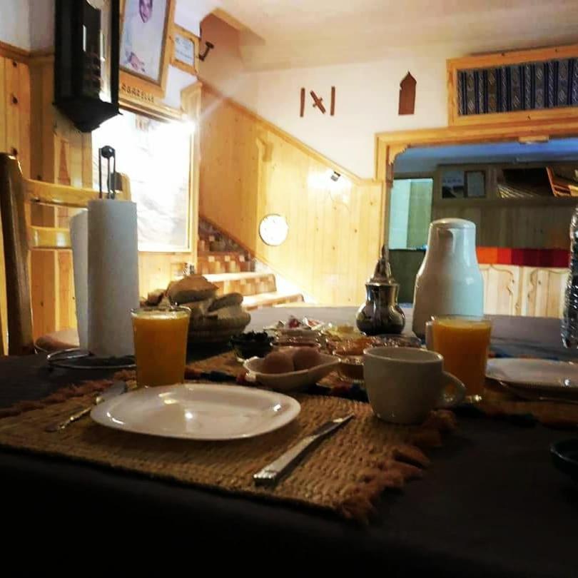 Hotel Restaurant La Gazelle De Dades Akhendachou n'Ait Ouffi Dış mekan fotoğraf