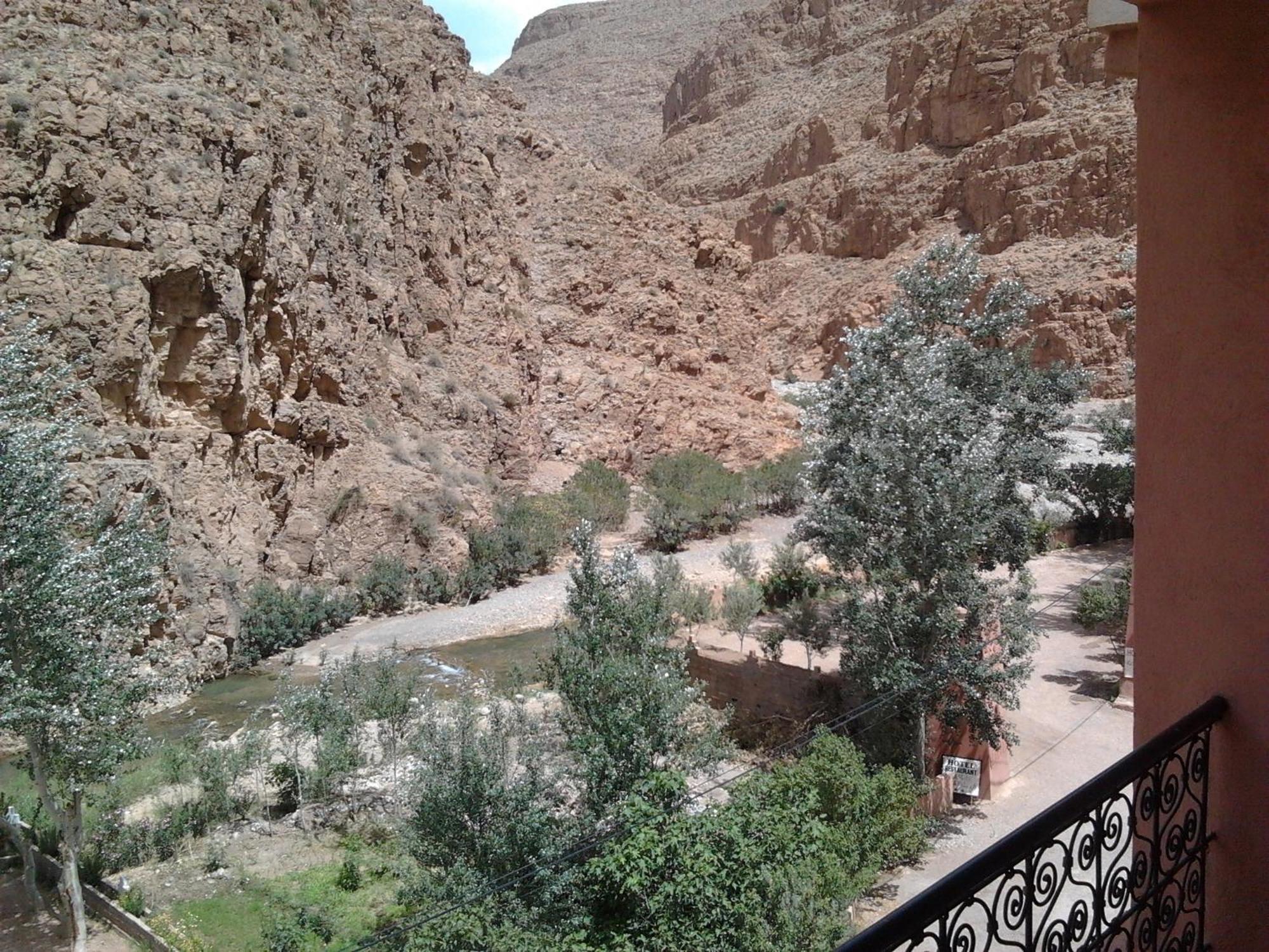 Hotel Restaurant La Gazelle De Dades Akhendachou n'Ait Ouffi Dış mekan fotoğraf